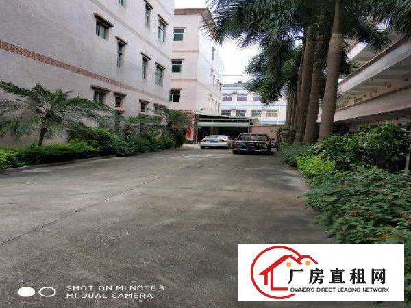 
		（红本厂房）1800平秋长新出工业园红本厂房
	
