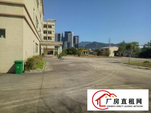 
		大亚湾新出形象好院子大绿化高独院厂房可分租
	