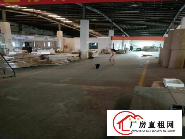 
		大亚湾新出楼上3500平超大货梯水电齐全
	