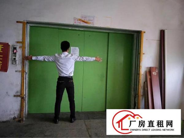 
		惠阳大亚湾独栋厂房3楼3000平出租，单价10元，
	