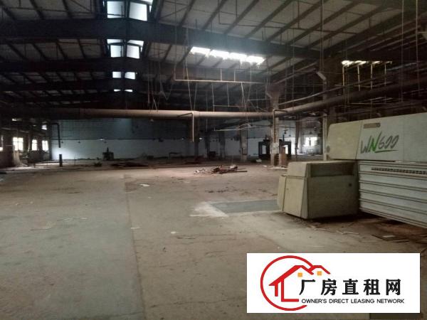 
		大亚湾工业园钢构一楼4300平方加三楼1400平方
	