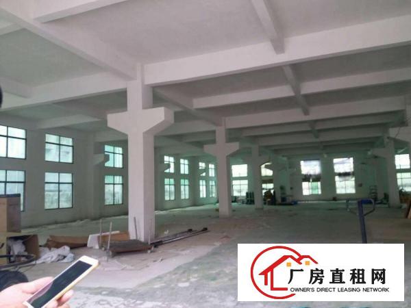 
		陈江镇主路边上独栋标准厂房5100平方
	