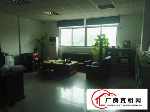 
		陈江贝财工业园一楼标准厂房带装修900平方招租
	