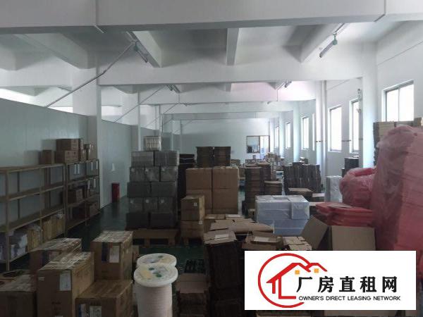 
		陈江标准厂房分租一二楼3000平米
	