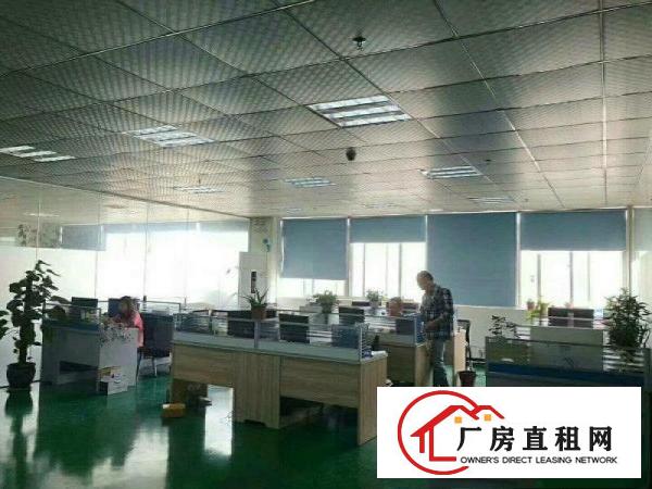 
		《靓》仲恺独院厂房2700平米招租
	