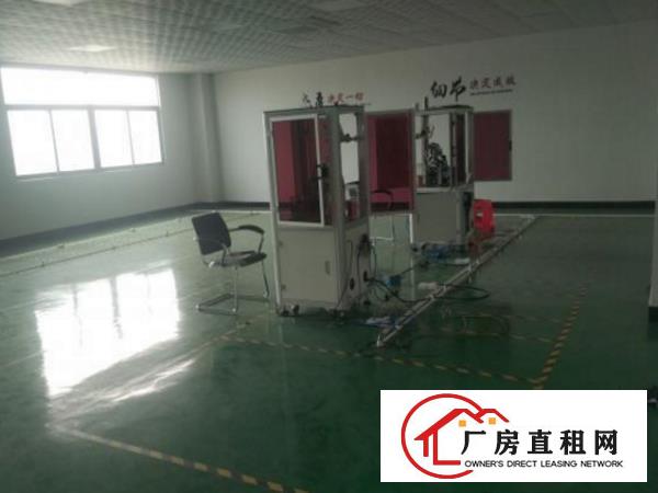 
		仲恺精装870平方厂房招租有地漆
	