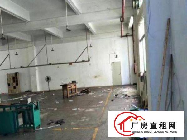 
		仲恺惠环镇标准厂房楼上700平带阁楼办公室，有消防喷淋
	