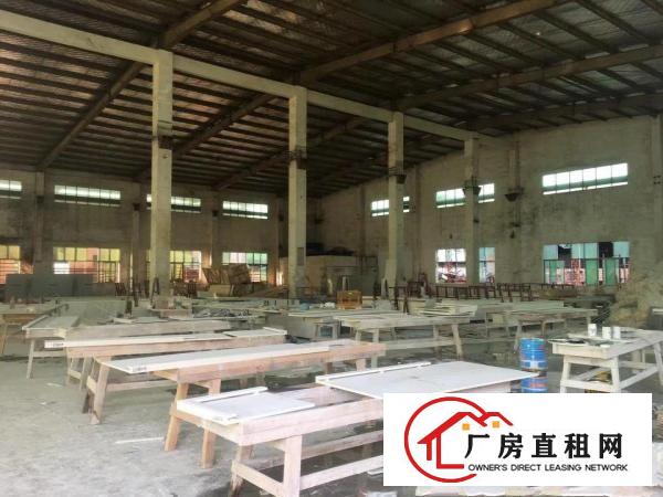 
		沥林镇高速路口附近单层厂房3580平米出租
	