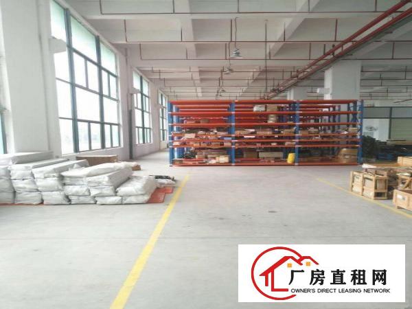 
		仲恺八路高速路口原房东2层共3000平带消防喷淋
	