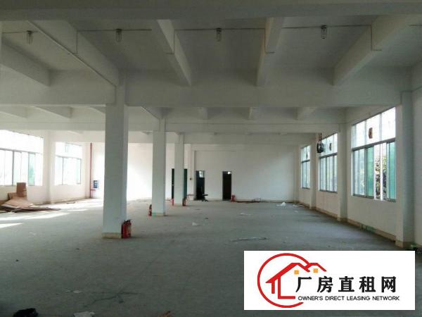 
		沥林工业区泮沥村路口，二楼全新标准厂房750平招租
	