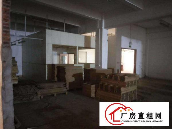 
		仲恺陈江镇标准厂房楼上2000平现成水电交通方便
	