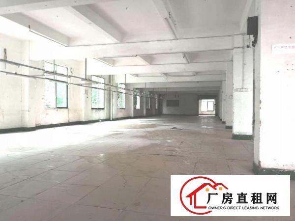 
		出租惠州惠城仲恺潼侨镇独门独院标准厂房4125平米
	