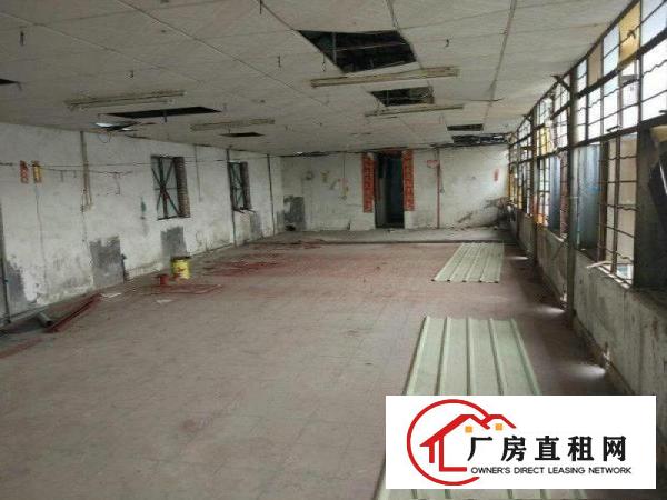 
		乌沙二楼330平厂房招租4000元打包交通方便
	