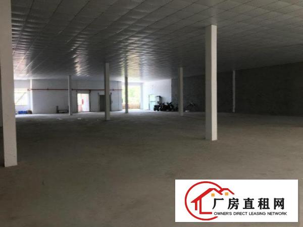 
		厦边一楼500平厂房招租独门独院空地大交通便利
	