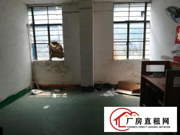 
		沙头楼上280平厂房招租有货梯消防完善交通便利
	