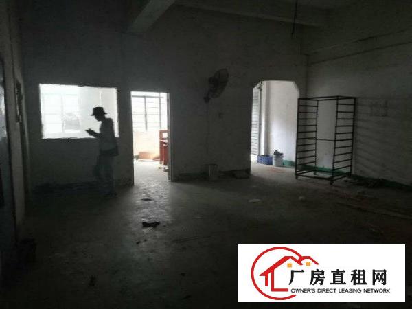 
		沙头楼上280平厂房招租有货梯消防完善交通便利
	