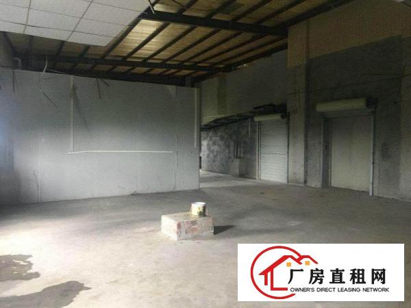 
		锦厦楼上水电齐全500平带电梯新厂房招租行业不限
	