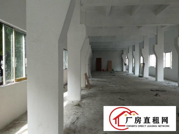 
		沙头楼上800平带货梯厂房招租交通便利可进大车
	