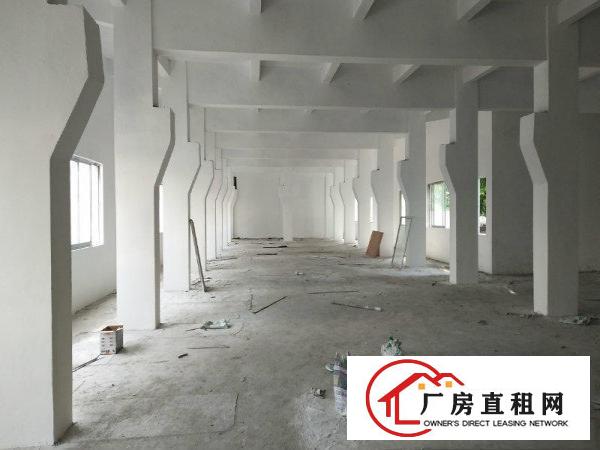 
		沙头楼上800平带货梯厂房招租交通便利可进大车
	