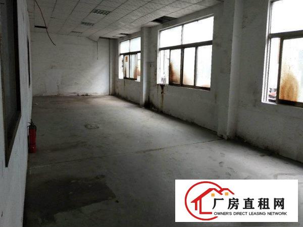 
		涌头二楼1200平厂房招租交通便利停车方便
	