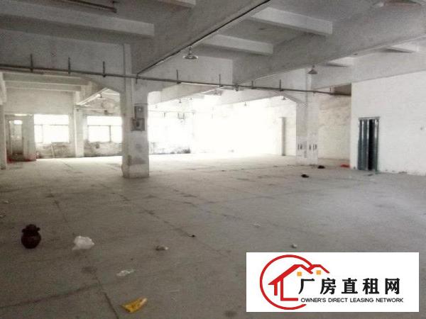 
		街口底层830平厂房招租现成办公室水电齐全
	
