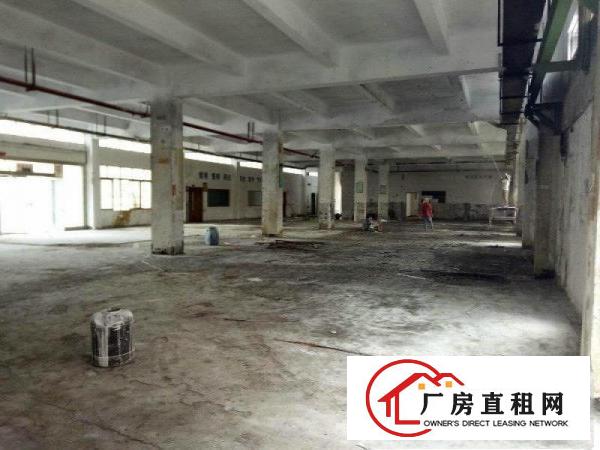 
		上角多栋原房东2200平厂房招租可进大车行业不限
	