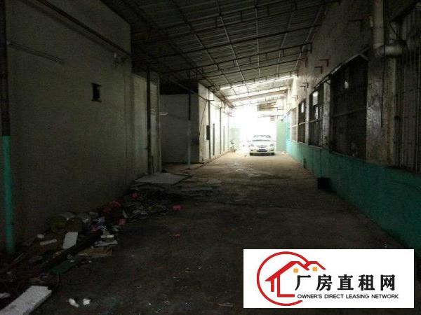
		厦岗精装修2700平厂房招租可办公交通便利行业不限
	