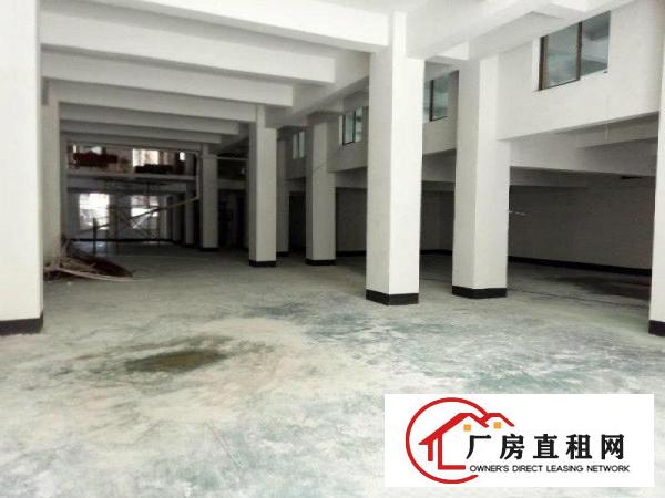 
		厦边全新四层共4760平厂房招租行业不限交通便利
	