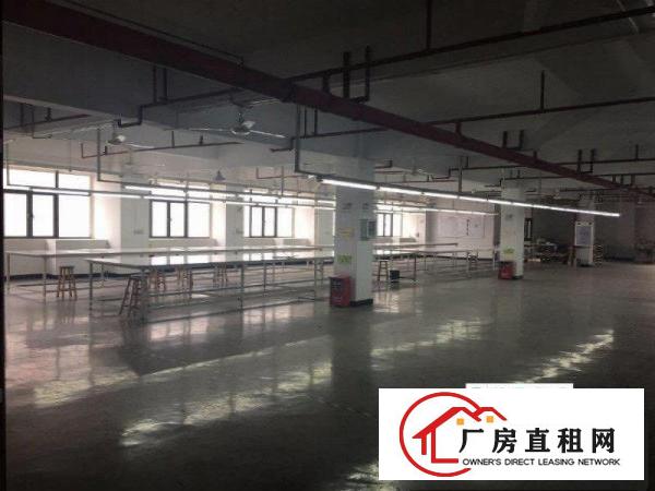 
		虎门怀德新出花园式带装修厂房楼上2000平
	