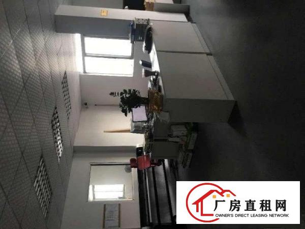 
		虎门南栅二楼新出一带装修厂房1000平方，无转让费
	