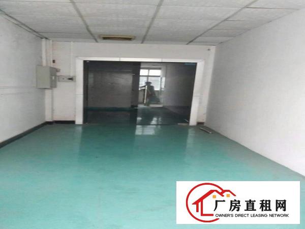 
		虎门北栅新出楼上4000平带装修厂房，无转让费
	
