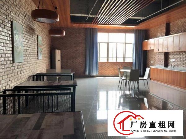 
		龙眼全新厂房带豪华装修3000平米整层出租，可分租
	
