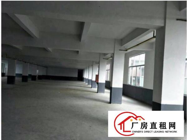 
		新出独门独院3900平带装修9成新形象非常好
	