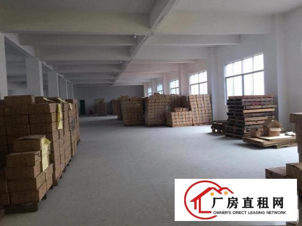 
		独门独院标准9000平方厂房出租车间有地坪漆.主线
	