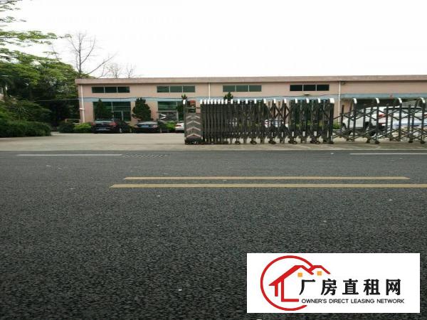 
		成熟工业园独院分租一楼450平方米，现成办公水电，
	