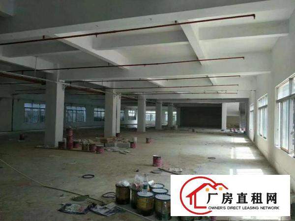 
		东城现成家具厂出租，离市中心两公里处，有家具环评
	