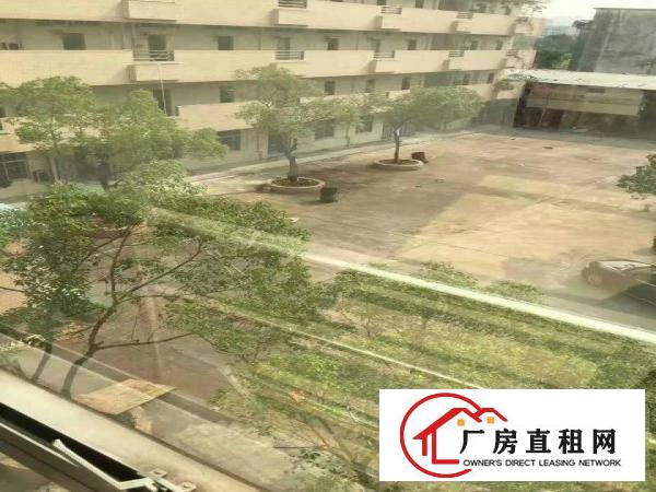 
		南城宏远酒店附近花园式厂房
	