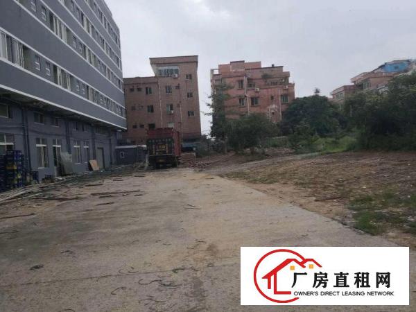 
		南城东莞大道旁6200平方厂房出租
	