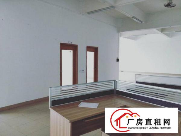 
		南城雅园厂房租客分租一楼400850平方
	