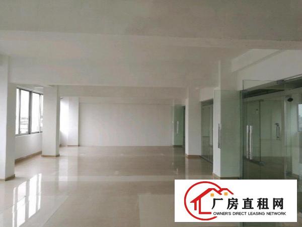 
		东莞市区莞城运河西一路仓库3600平米
	