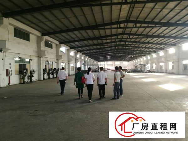 
		凤岗五联体育馆附近厂房仓库出租
	