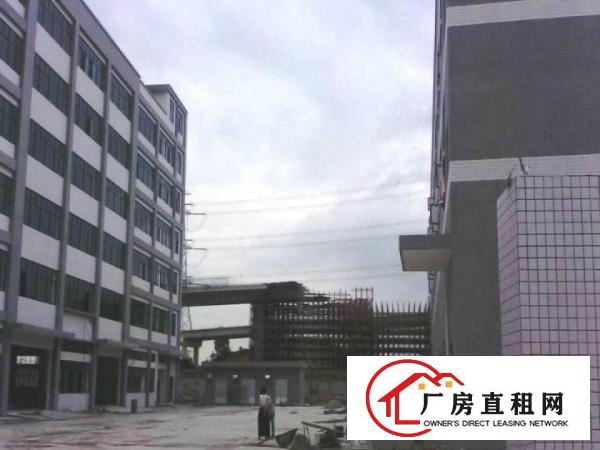 
		凤岗镇楼上全新厂房分租1000到2000
	