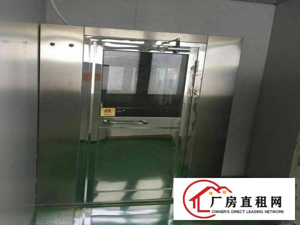 
		靠寮步高速出口附近新出原房东楼上无尘车间1000平
	