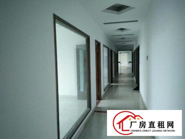 
		大岭山科技园新出二楼整层精装修办公室1300平方
	