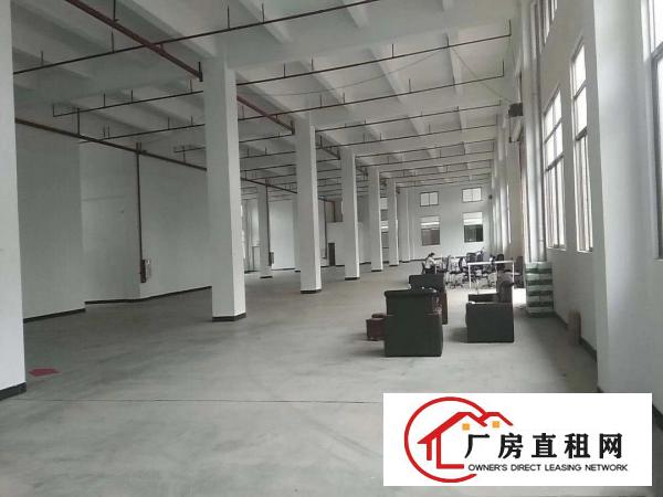 
		企石镇工业区新空出原房东一楼1300平方厂房出租，
	