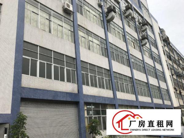 
		企石镇有楼上厂房900方形象好，安全方便
	
