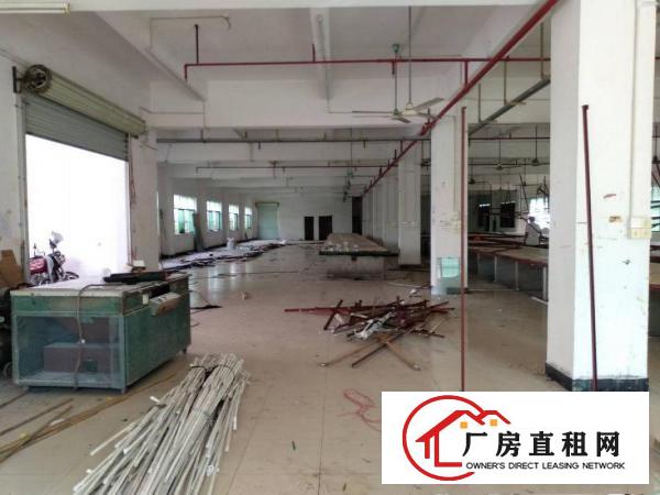 
		园洲大道旁新出独院9250带装修，空地1500
	