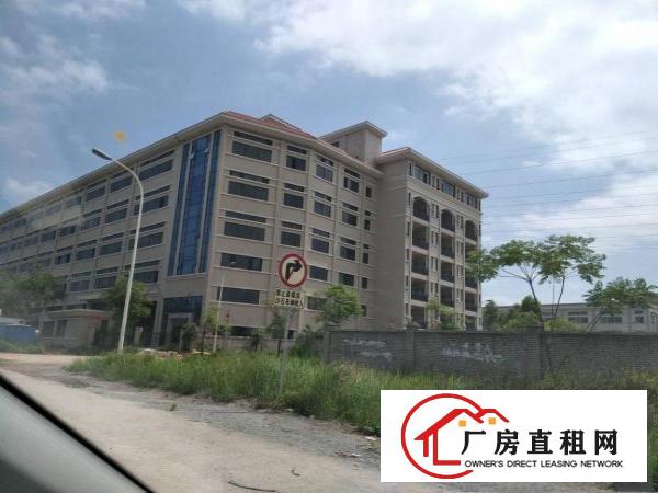 
		全新独门独院标准厂房出租共21000平方
	