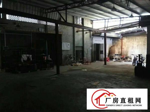 
		东莞茶山镇超朗村独门独院铁皮房900平方火爆招租
	