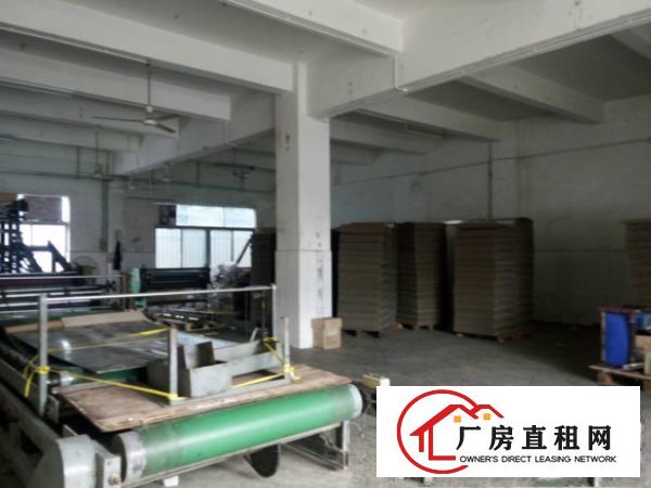 
		水围工业区一楼1200平米一楼厂房出租
	